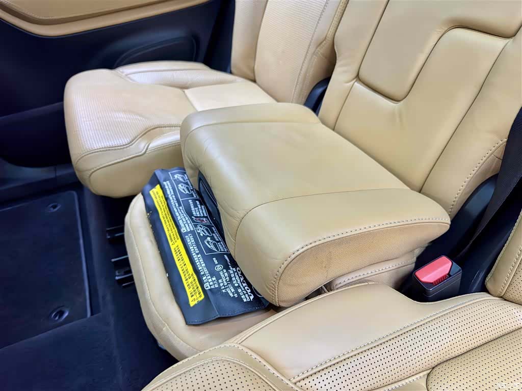 Volvo XC90, 2016 17