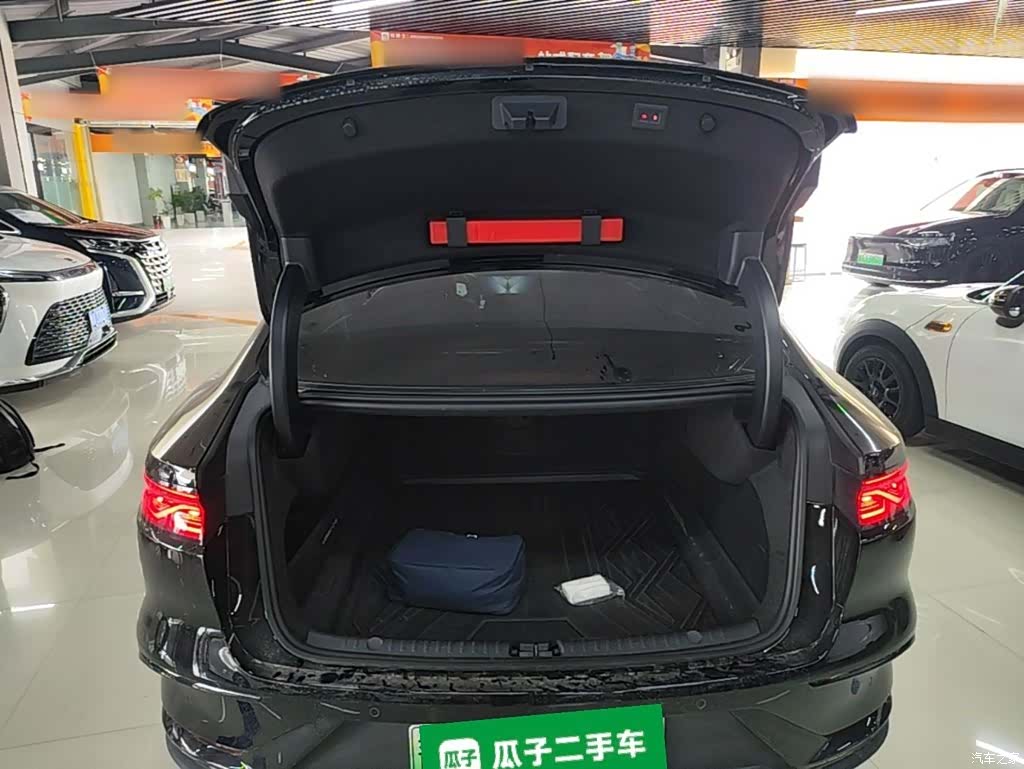 BYD Han, 2024 19