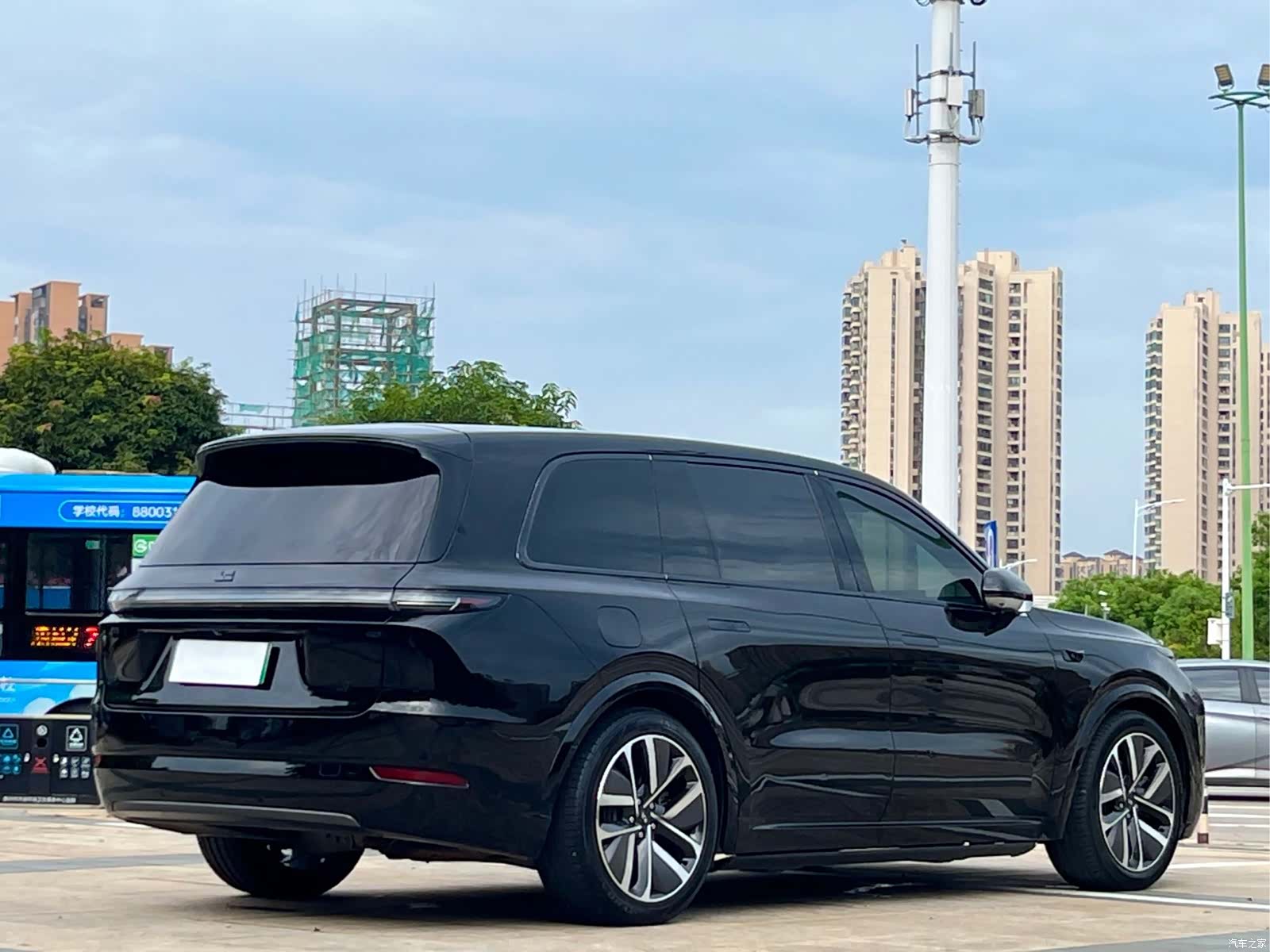 Li Auto L9, 2022 7