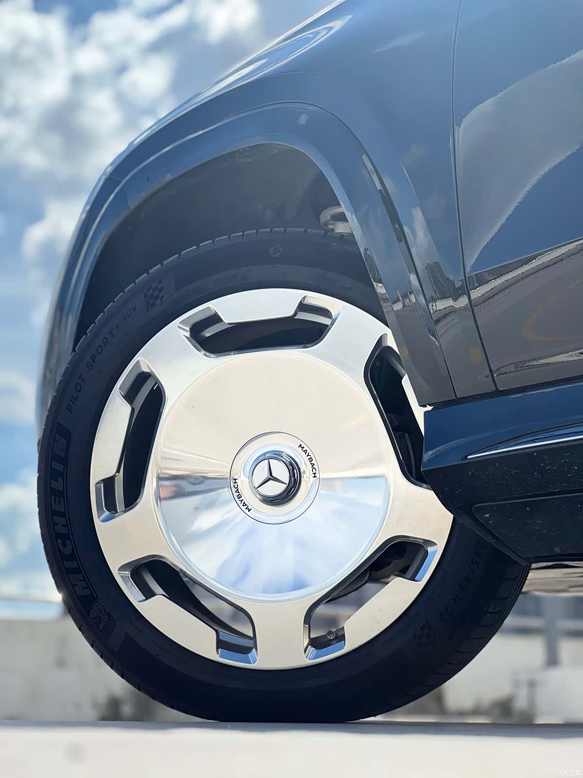 Mercedes-Benz GLS, 2024 17