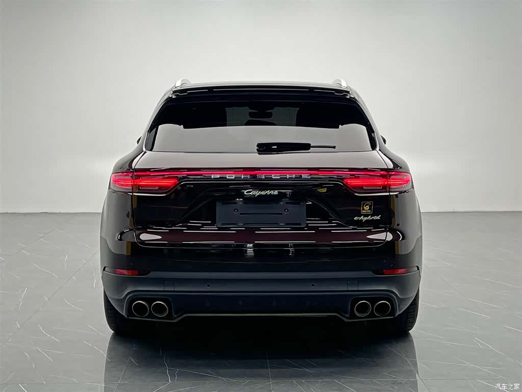 Porsche Cayenne, 2019 все фото