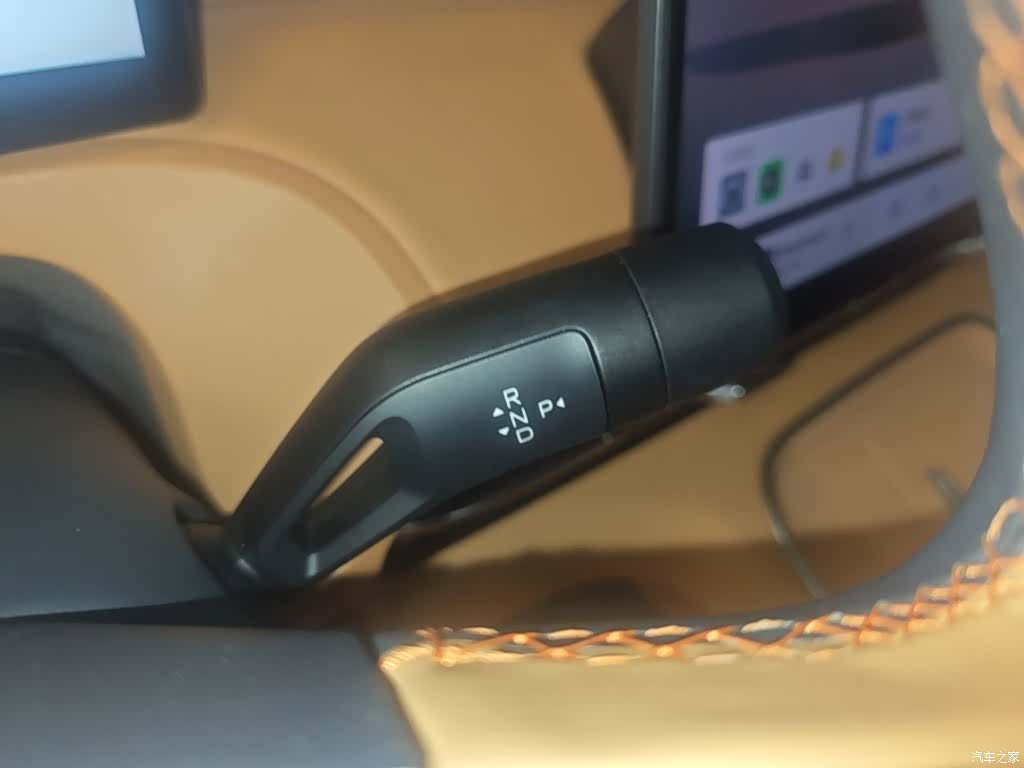 Geely 7, 2024 14
