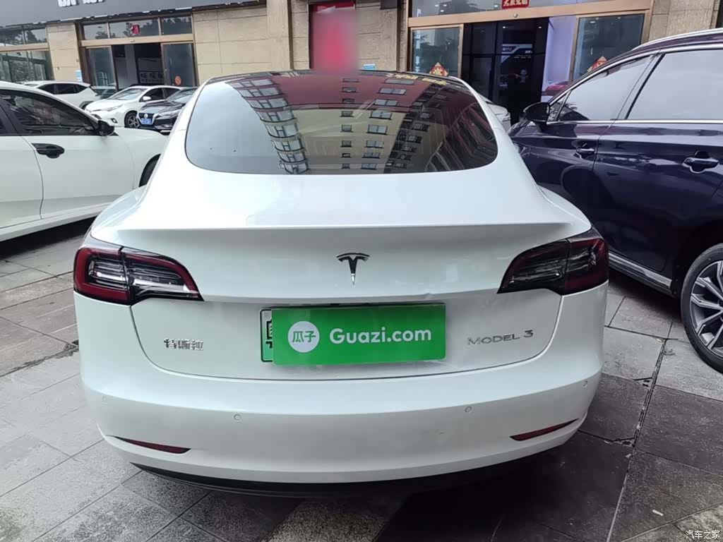 Tesla Model 3, 2020 6