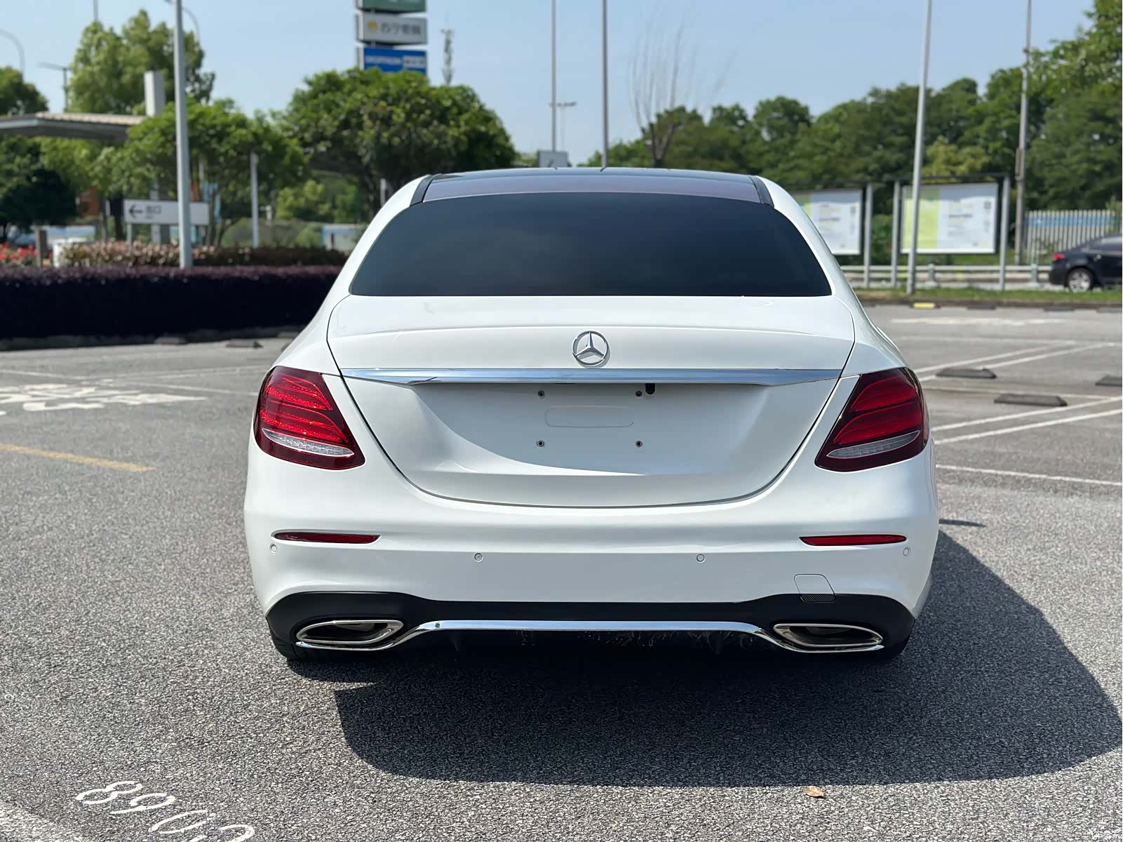 Mercedes-Benz E-Class, 2018 8