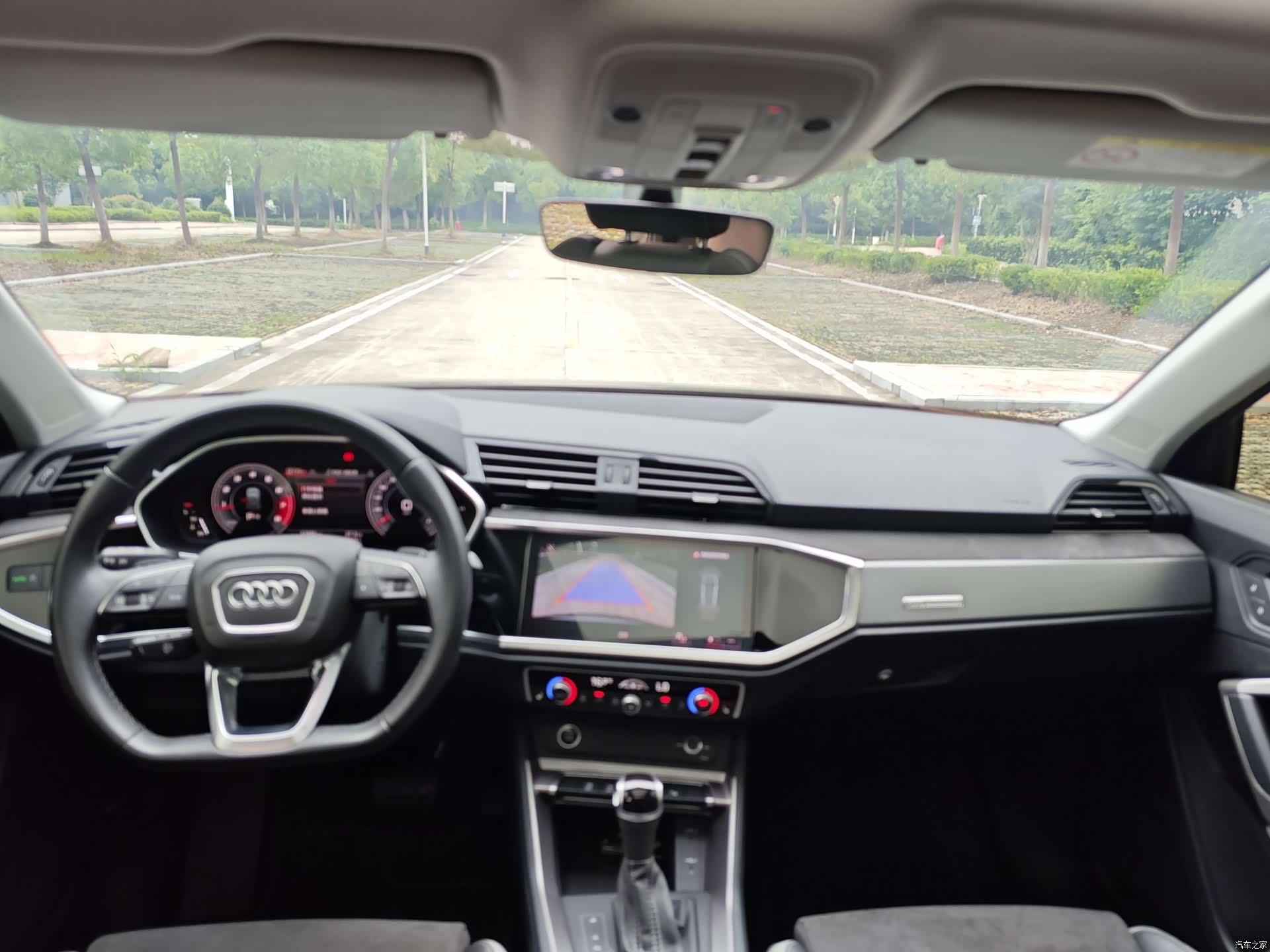 Audi Q3, 2022 17