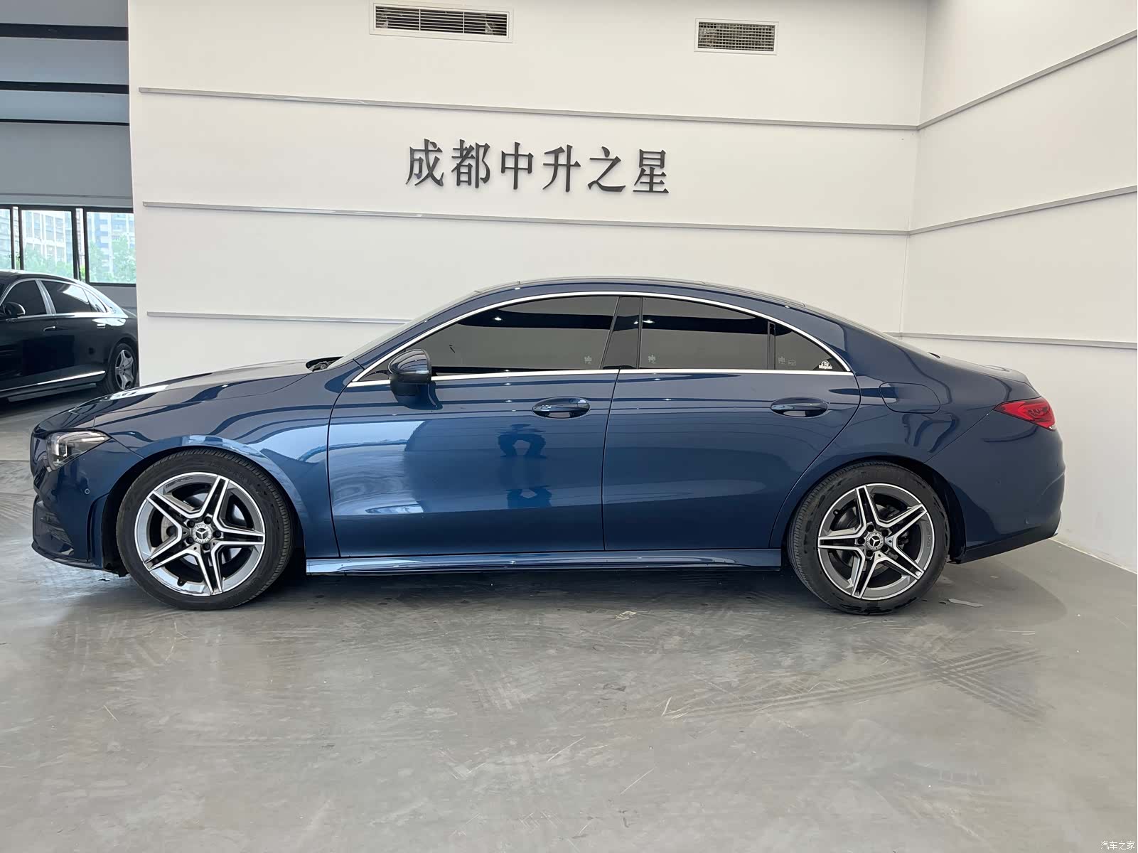 Mercedes-Benz CLA, 2022 3