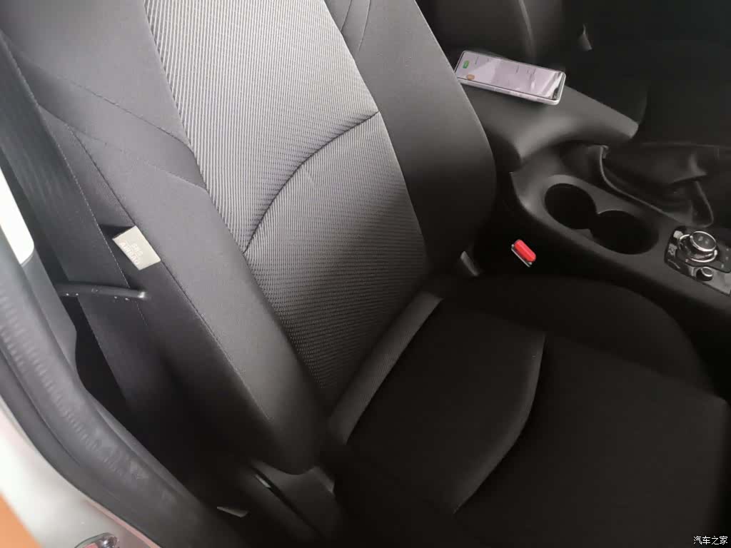 Mazda Mazda3, 2018 16