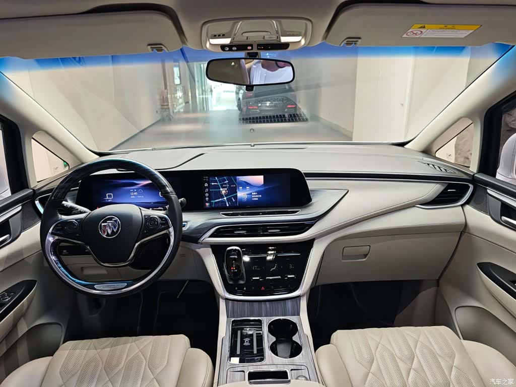 Buick GL8, 2024 13