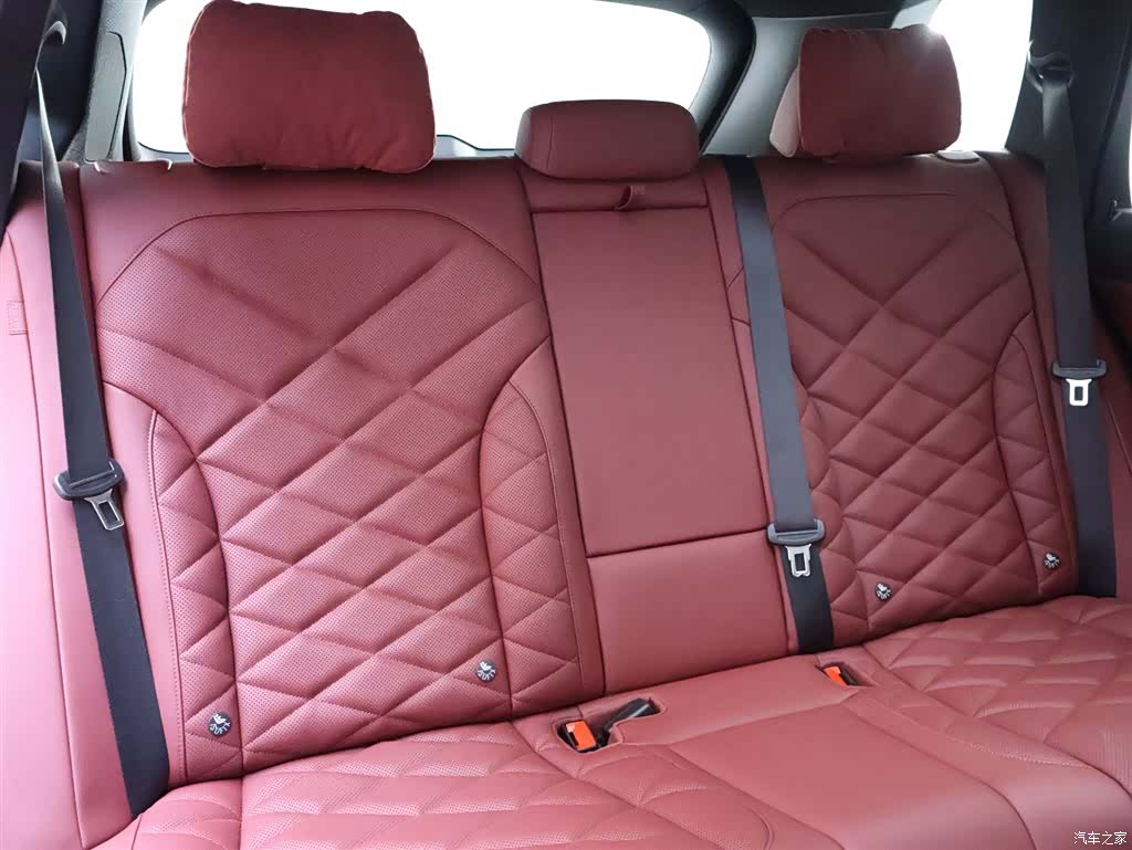 BMW X5, 2026 23