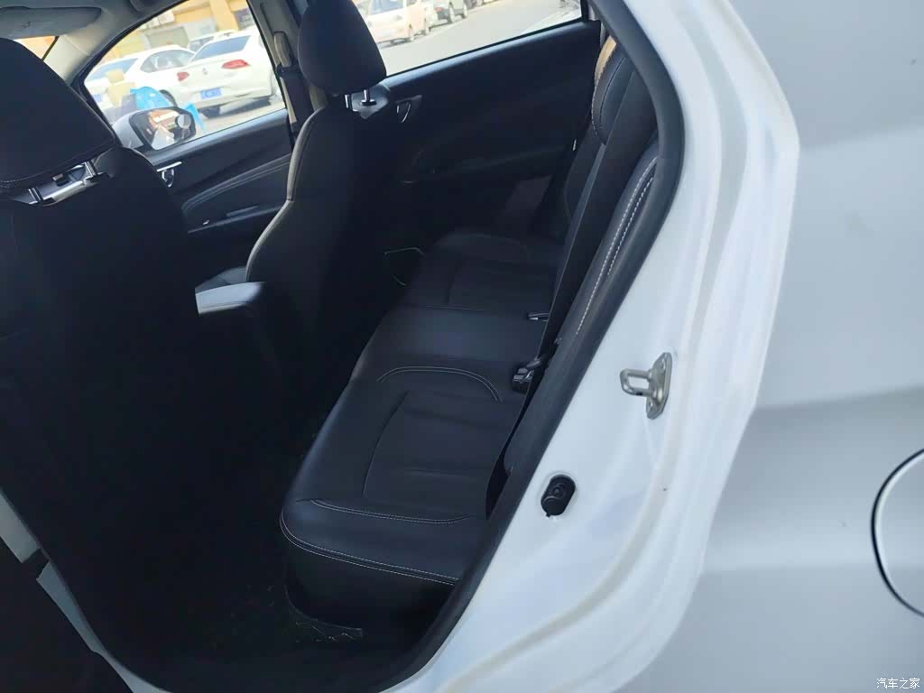 Geely X3, 2019 17