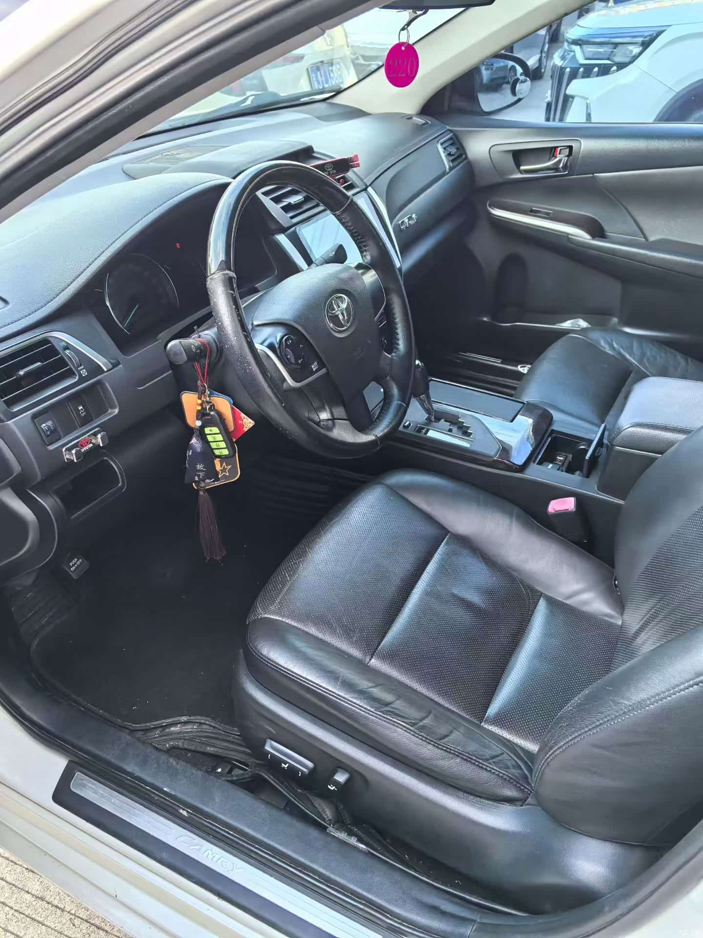 Toyota Camry, 2016 8