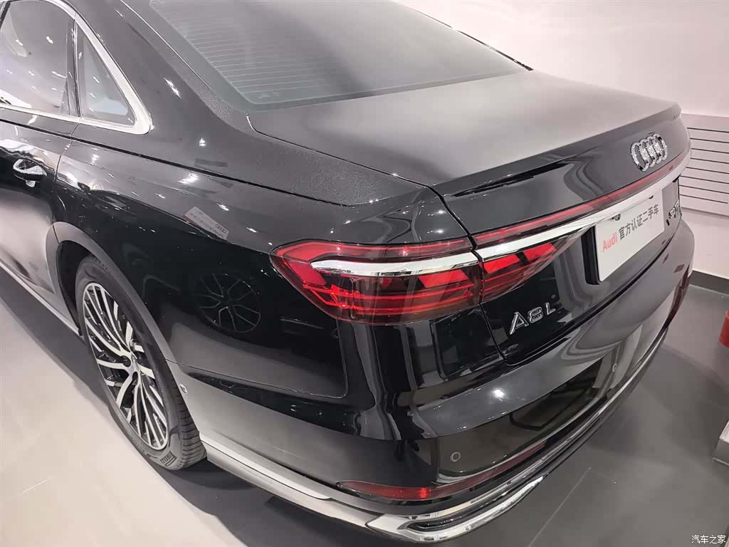 Audi A8L, 2024 8