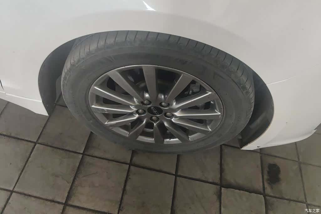 Lincoln MKZ, 2018 6