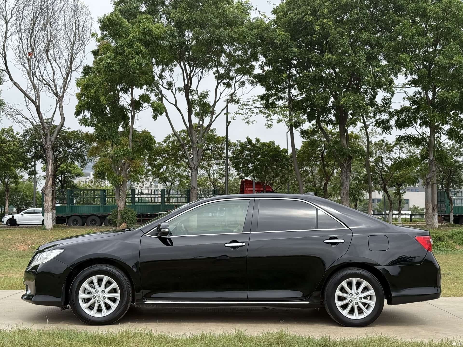 Toyota Camry, 2013 4