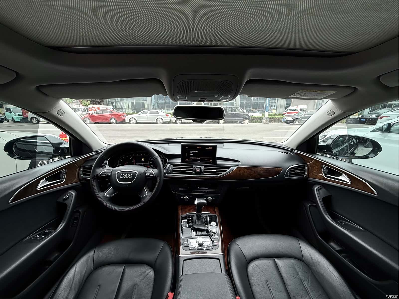 Audi A6L, 2015 10
