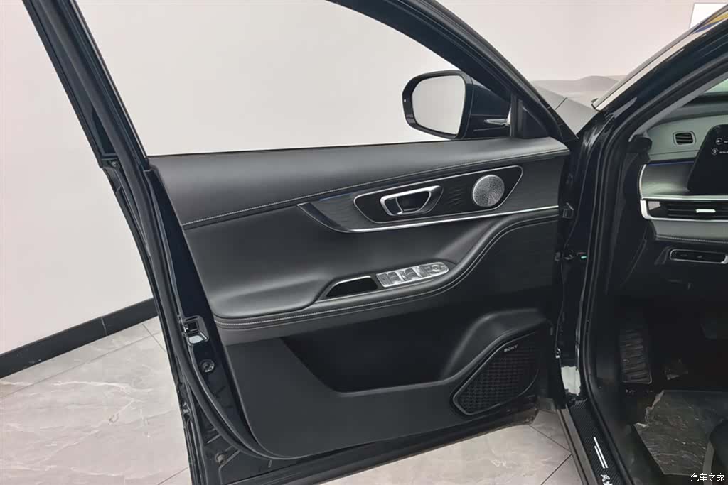 Chery Tiggo 8, 2023 7