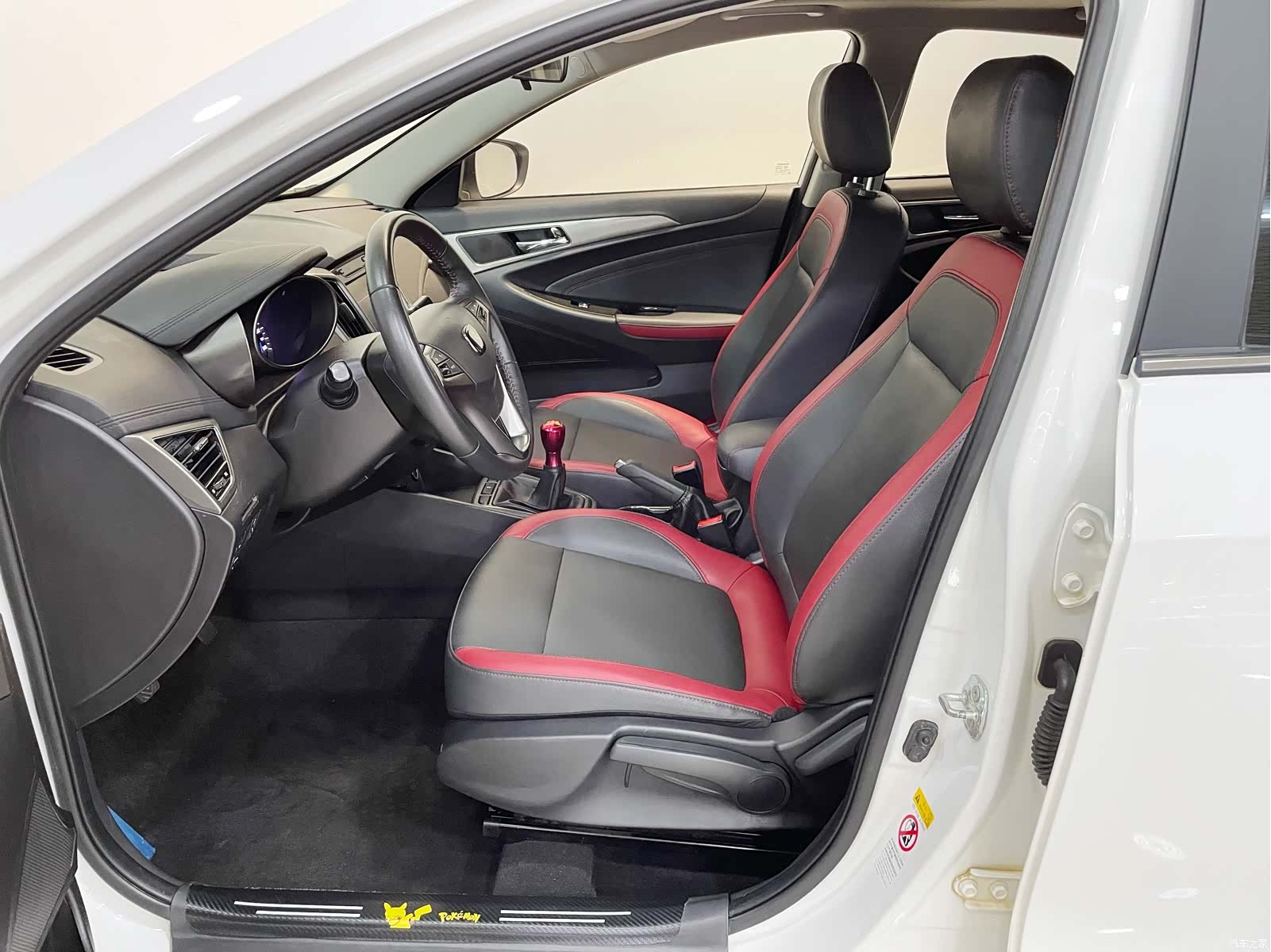 Changan Eado, 2017 15