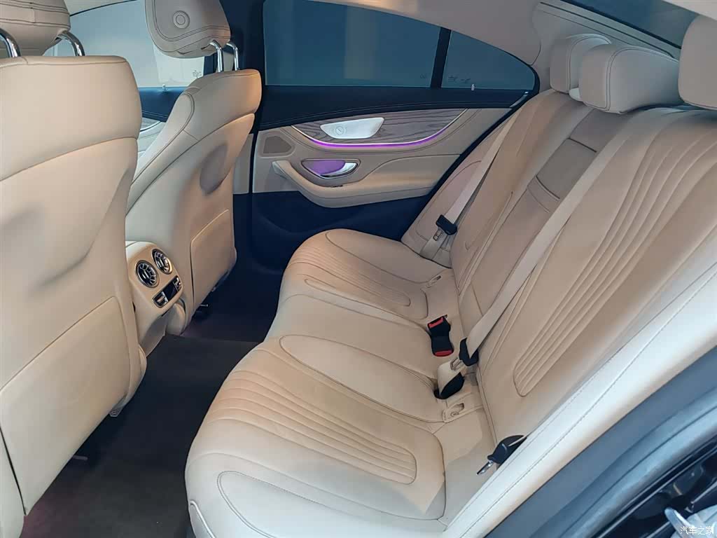 Mercedes-Benz CLS, 2018 13