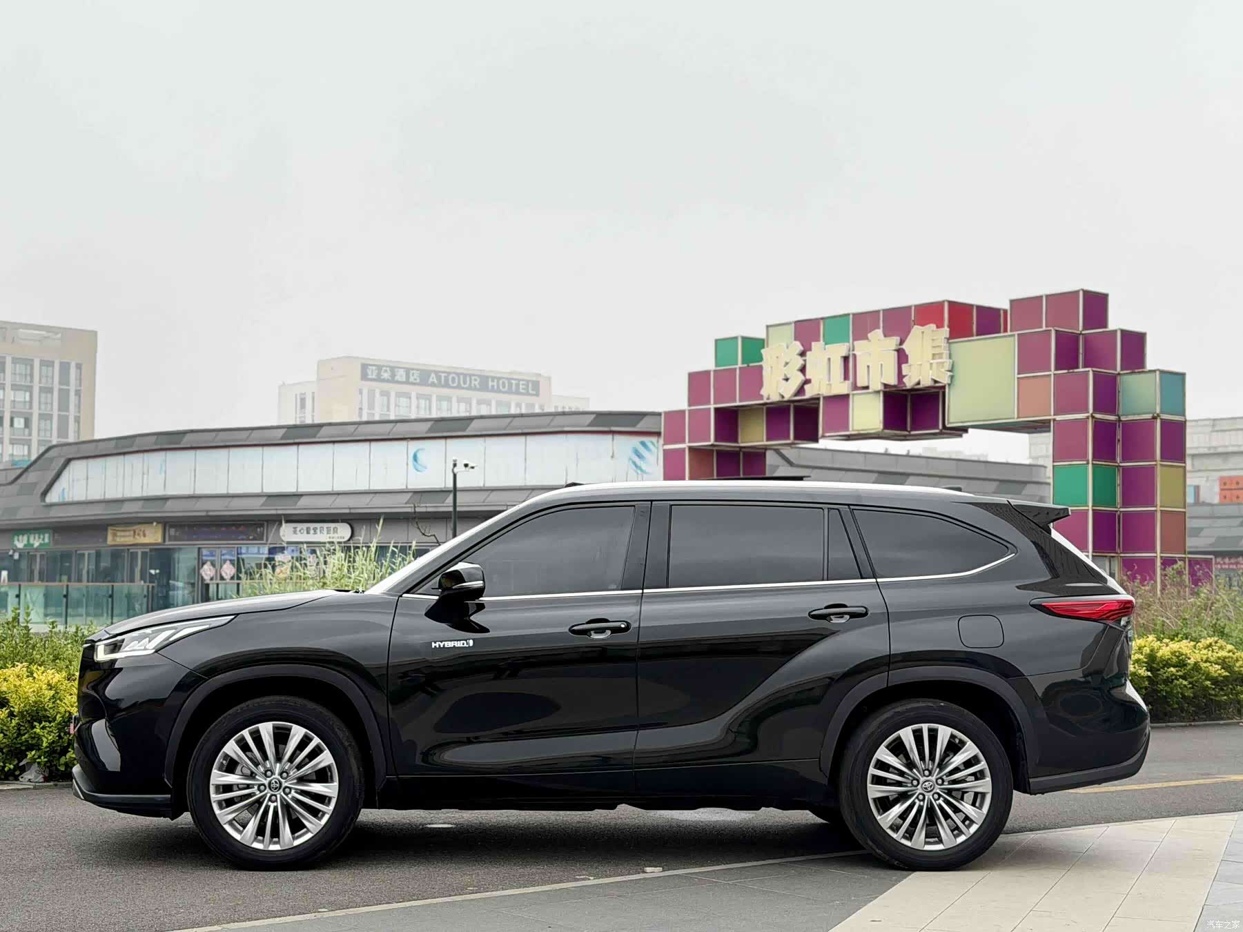 Toyota Highlander, 2022 3