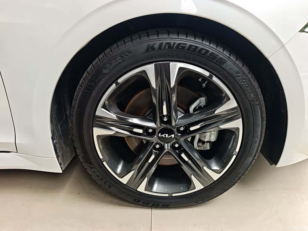 Kia K5, 2022 25