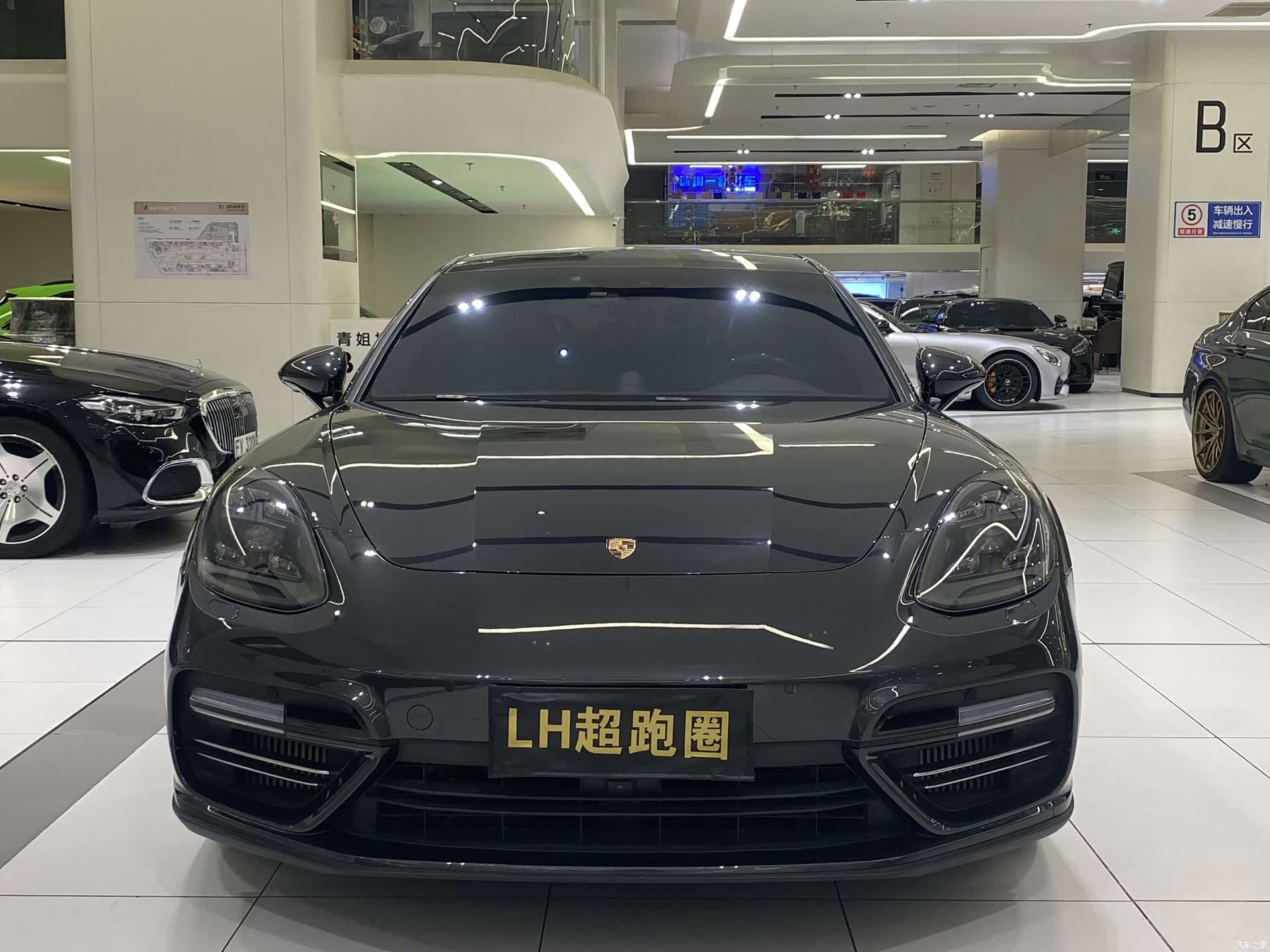 Porsche Panamera, 2017 2