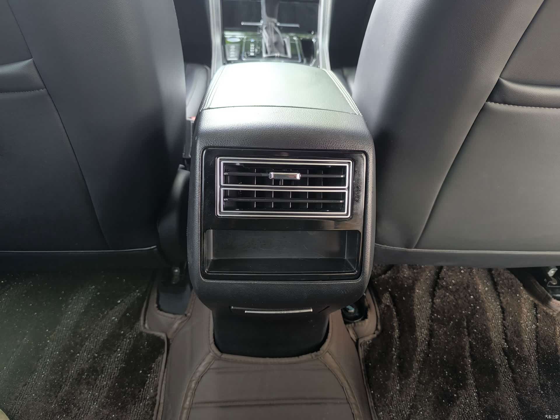 Zotye X7, 2018 16