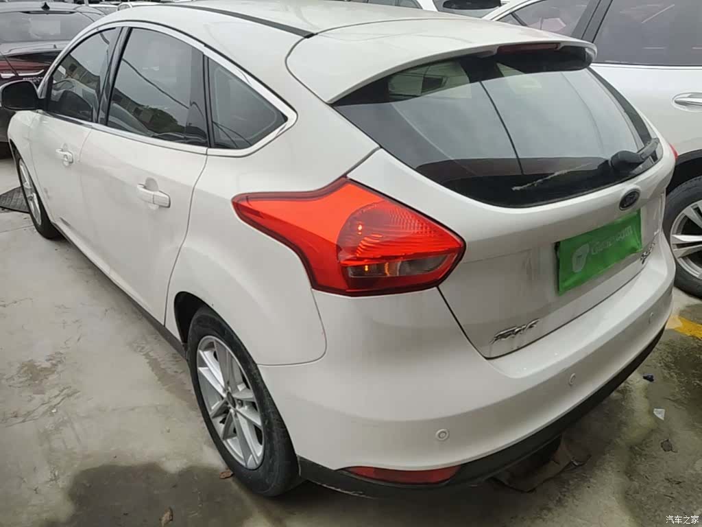Ford Focus, 2016 23