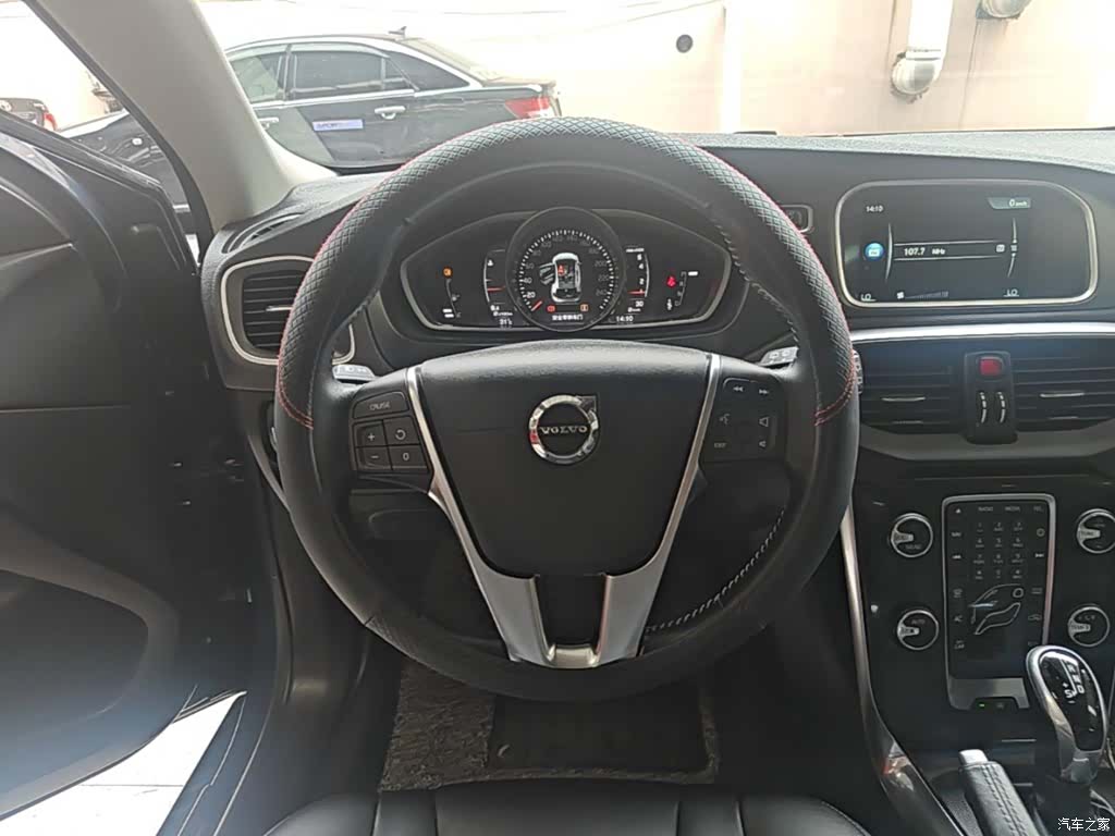 Volvo V40, 2017 11