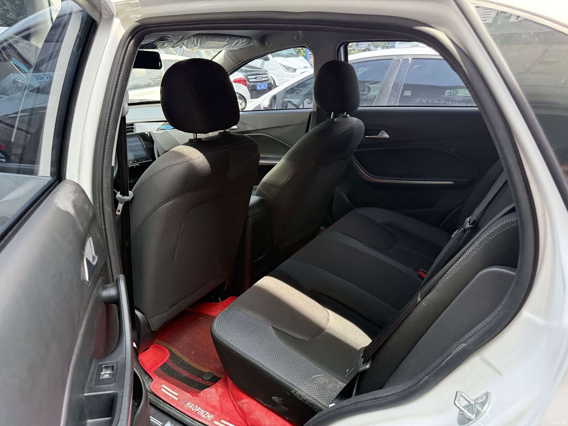 Chery 3x, 2025 7