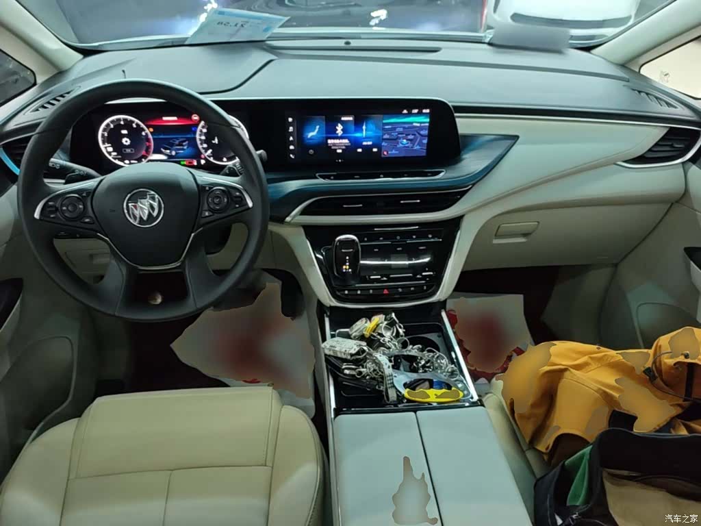Buick GL8, 2023 10