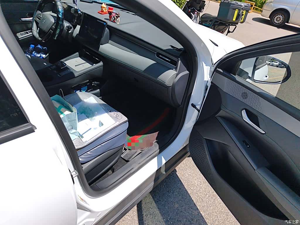 BYD Qin, 2025 21