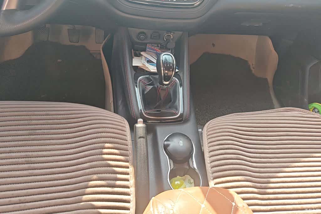 Changan A800, 2017 16