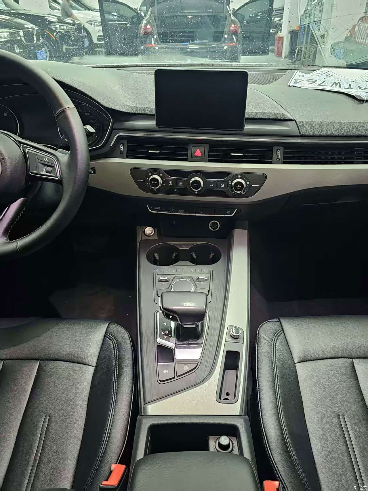 Audi A4L, 2018 6