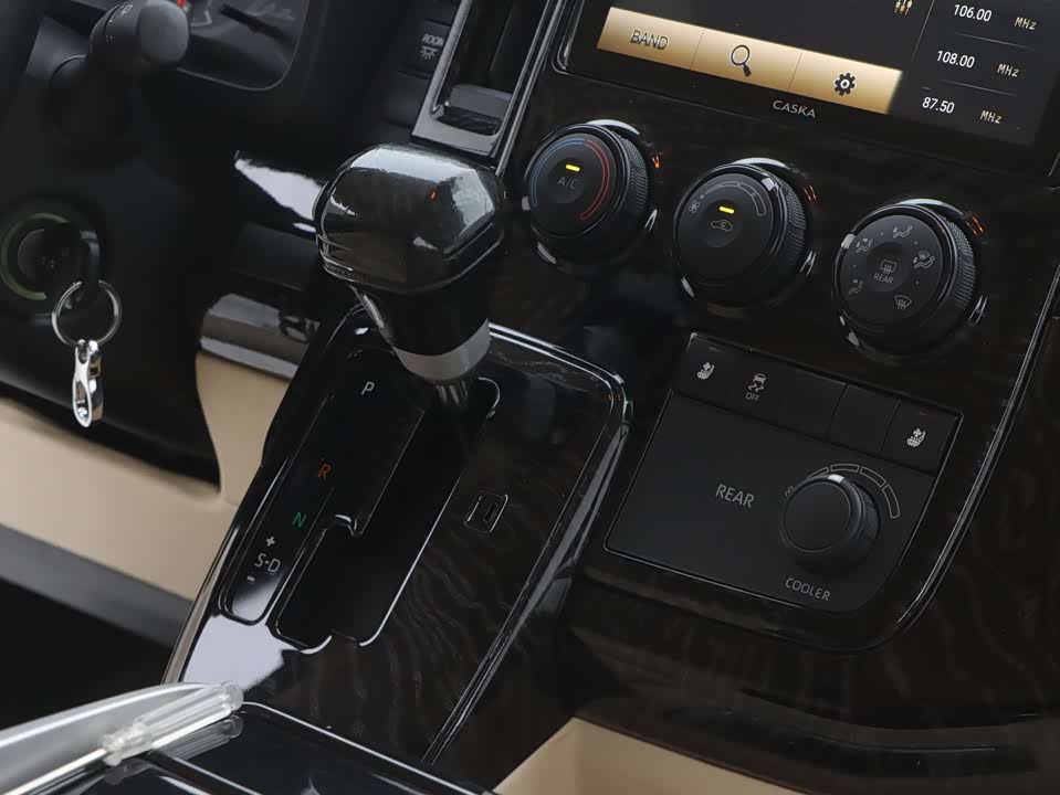 Toyota HIACE Toyota HIACE