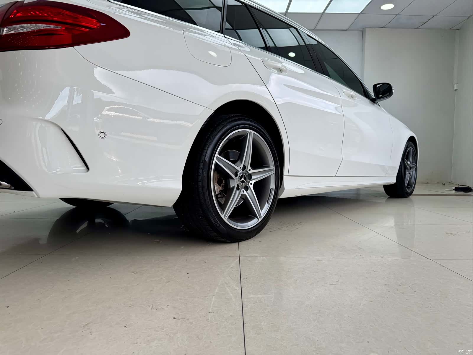 Mercedes-Benz C-Class, 2018 20
