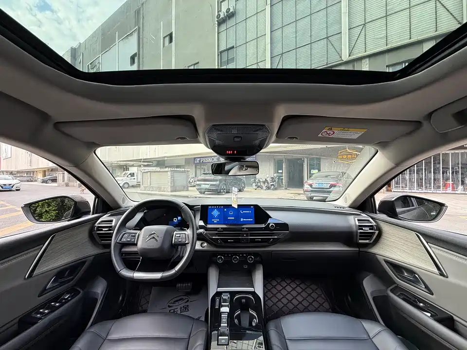 Citroen Versailles C5 X