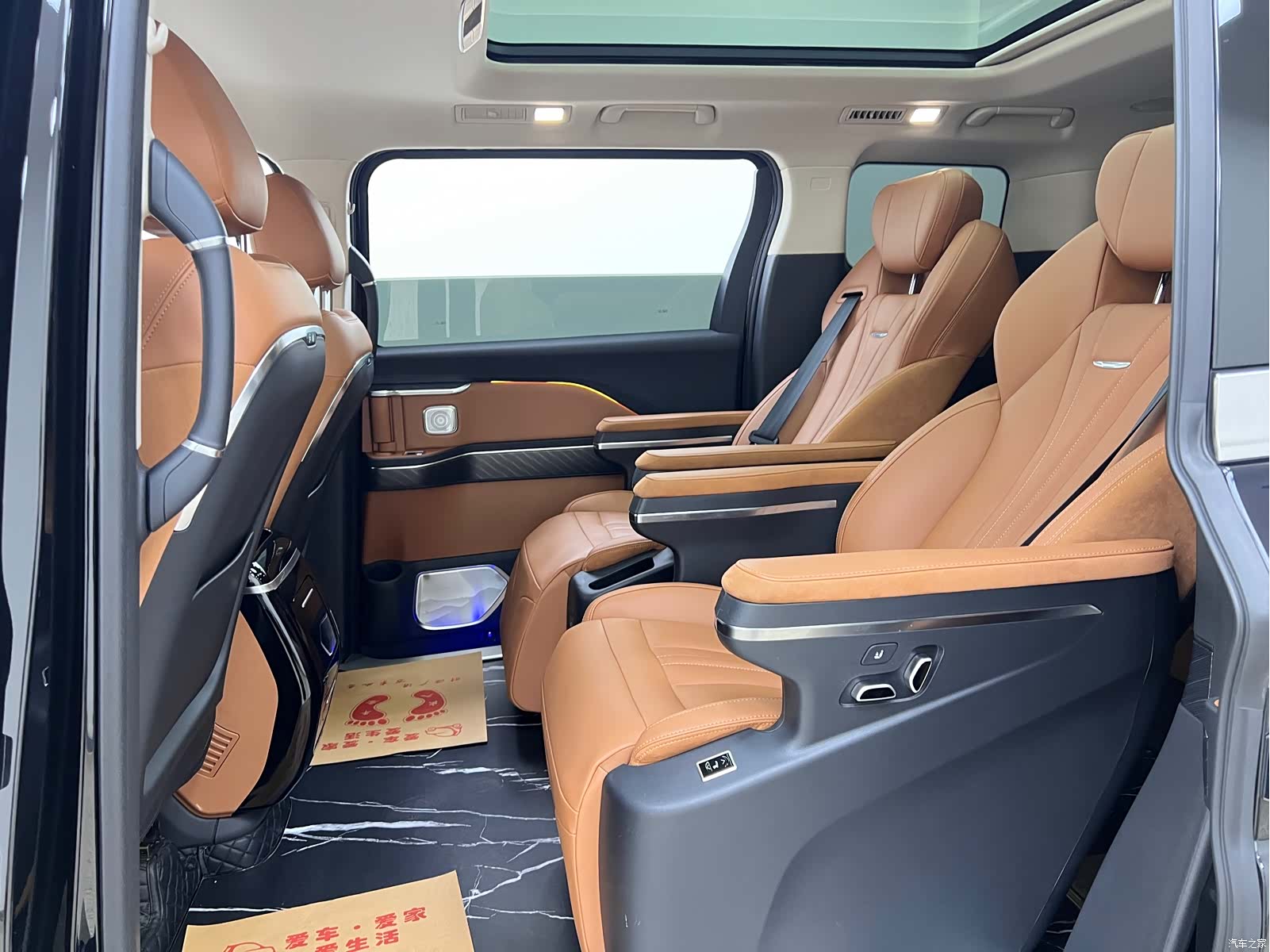 Hongqi HQ9, 2024 17