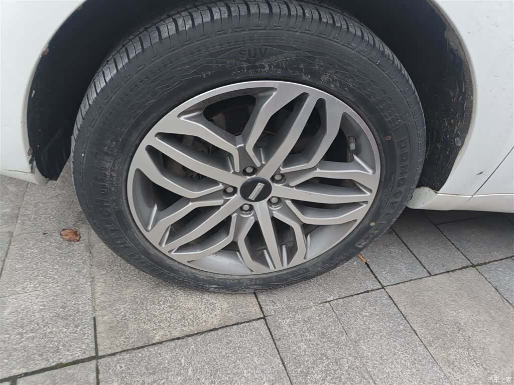 WEY VV5, 2018 25