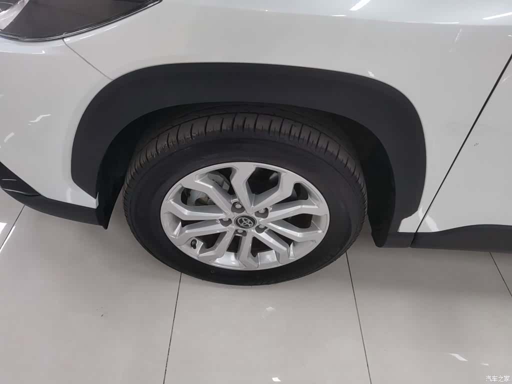 Toyota Frontlander, 2023 25
