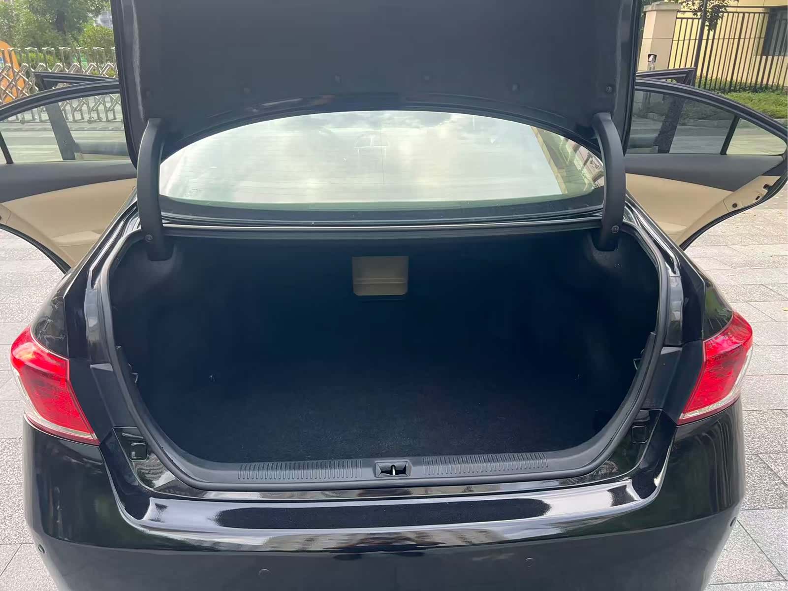 Lexus ES, 2009 13