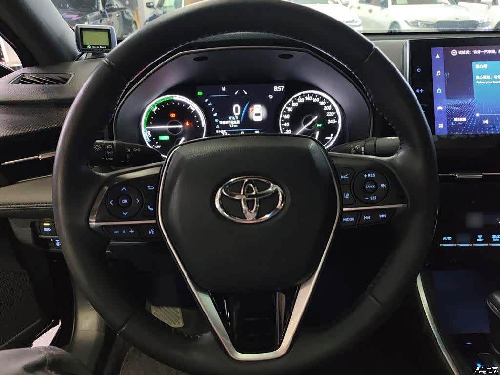 Toyota Avalon, 2023 11