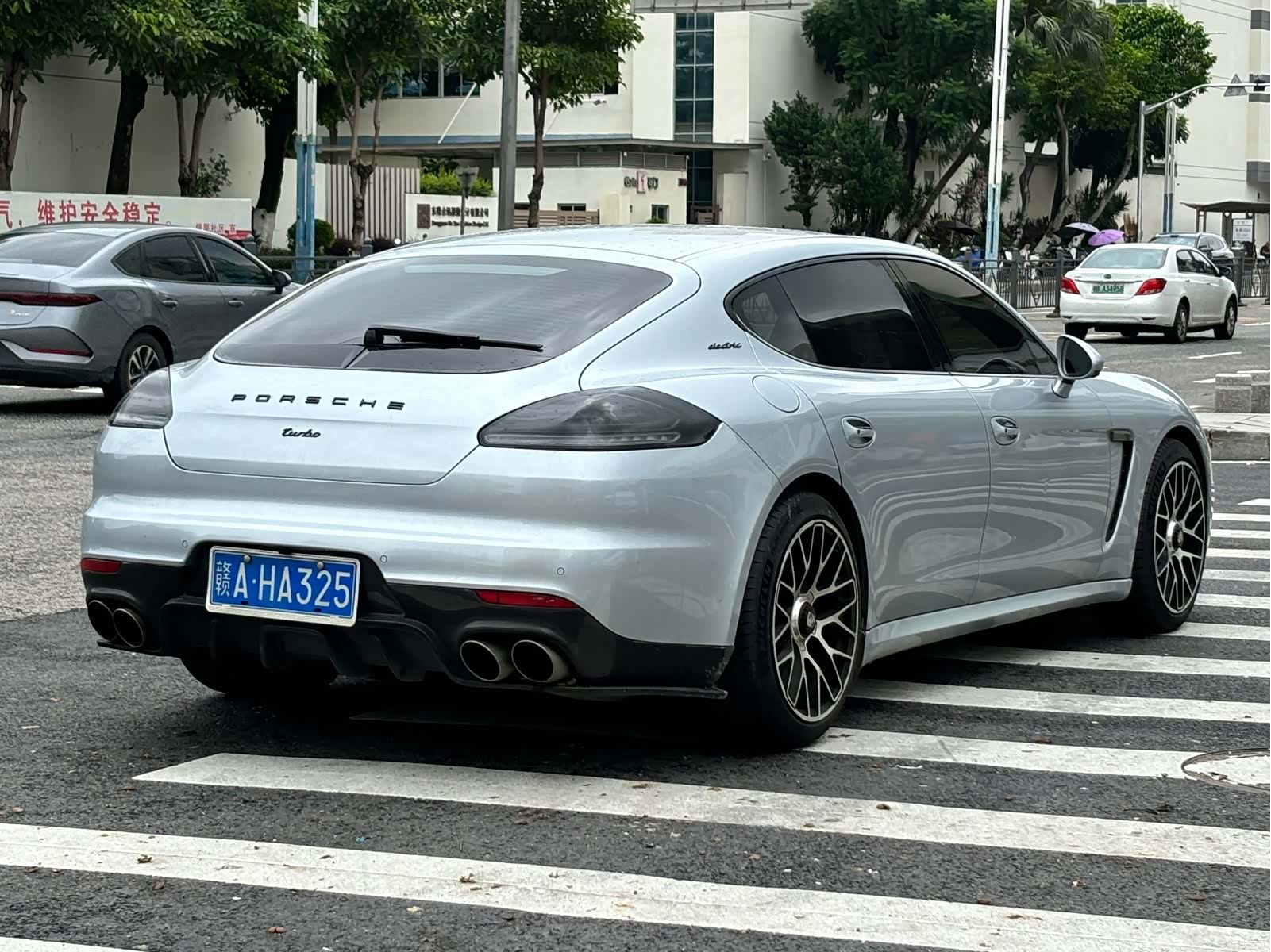 Porsche Panamera, 2015 3