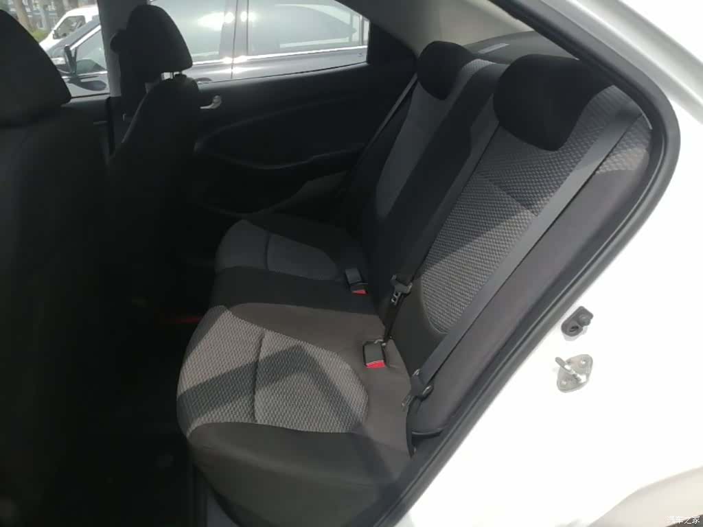 Hyundai V, 2017 17
