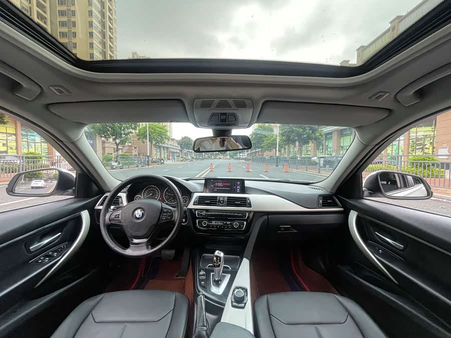 BMW 3 Series 2016, фото 13