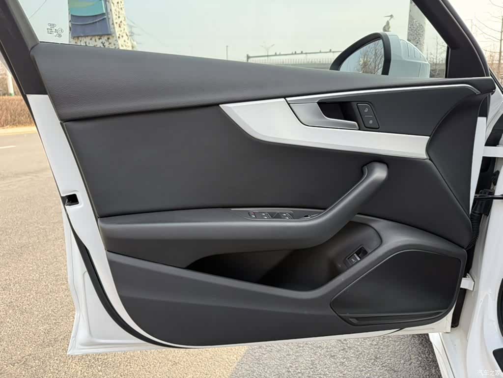 Audi A4L, 2020 14