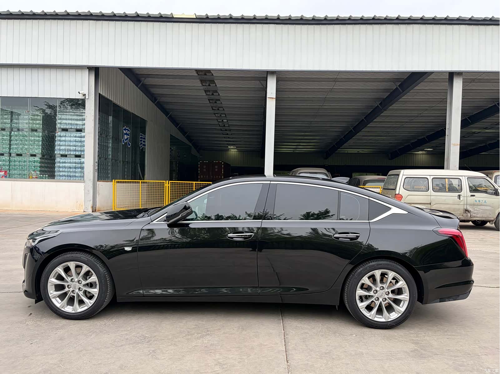 Cadillac CT5, 2022 6