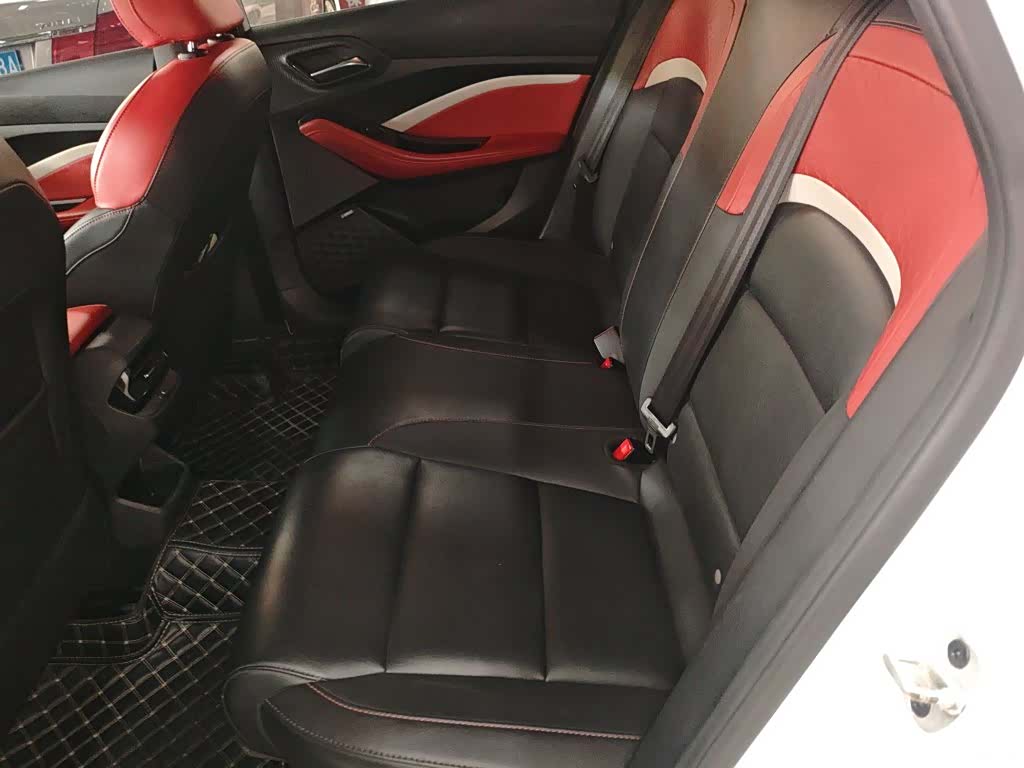 MG MG5, 2021 17
