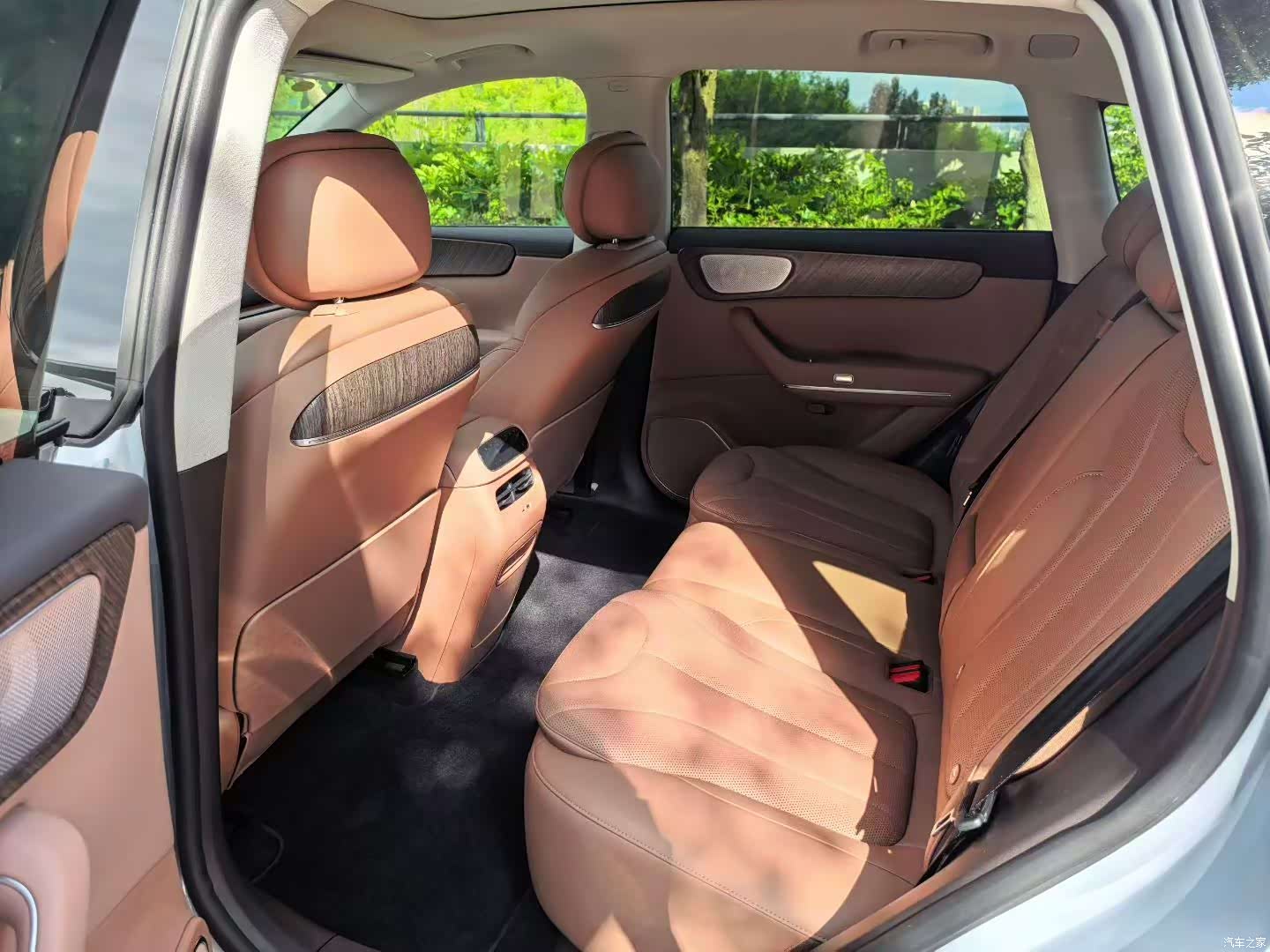 Leapmotor C11, 2025 все фото