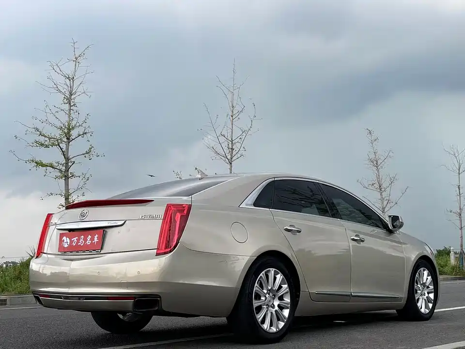 Cadillac XTS