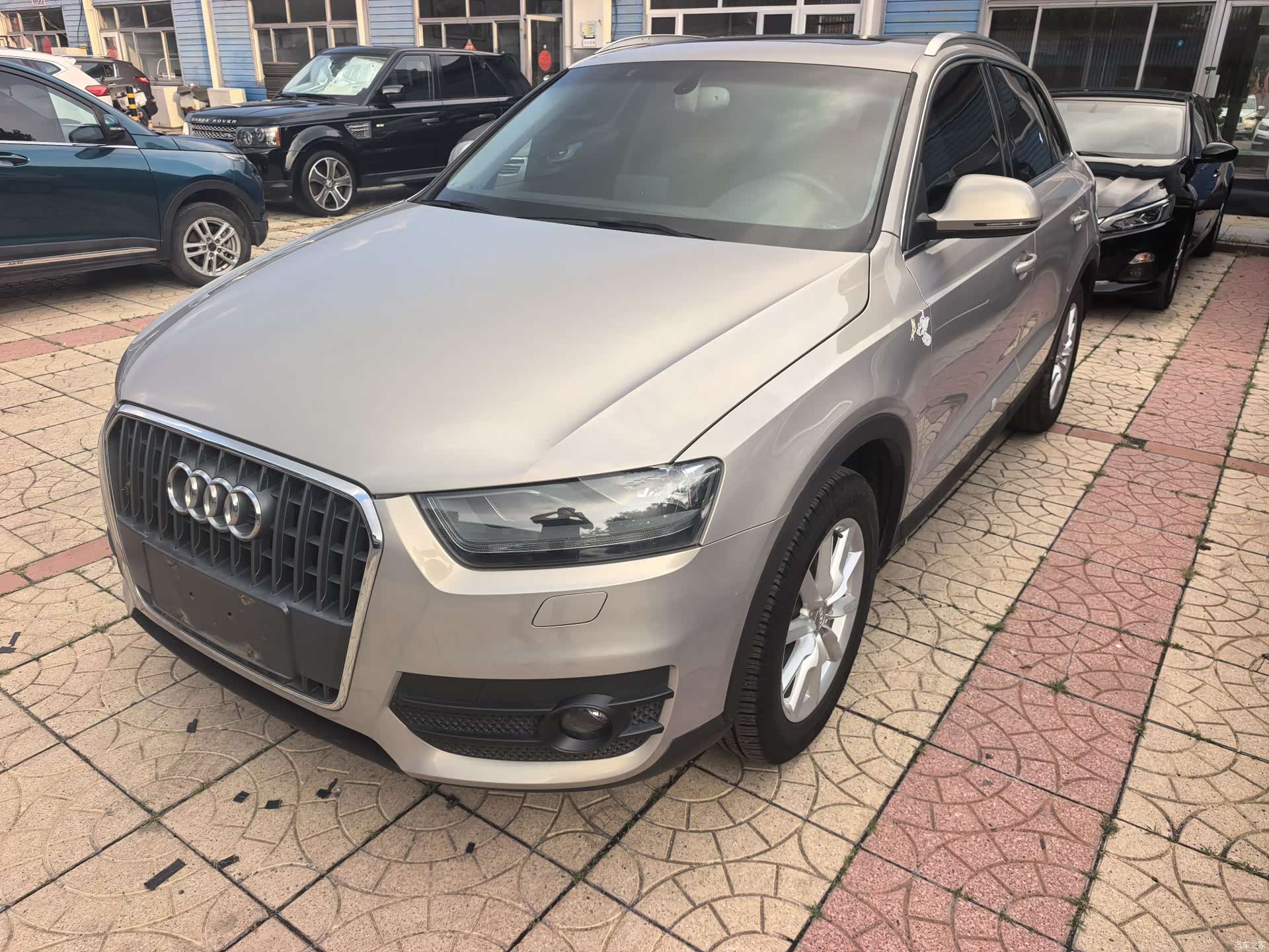 Audi Q3, 2015 1